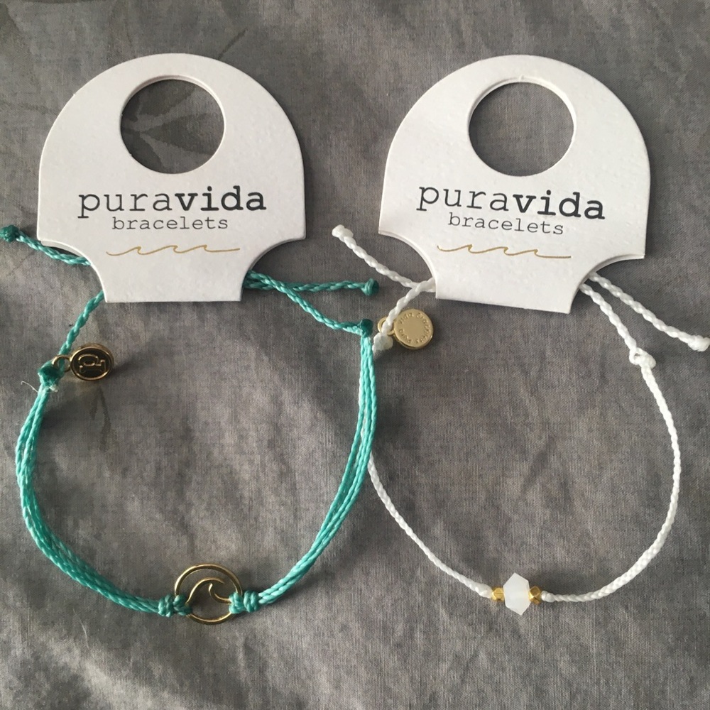 Set of 2 Pura Vida Bracelets